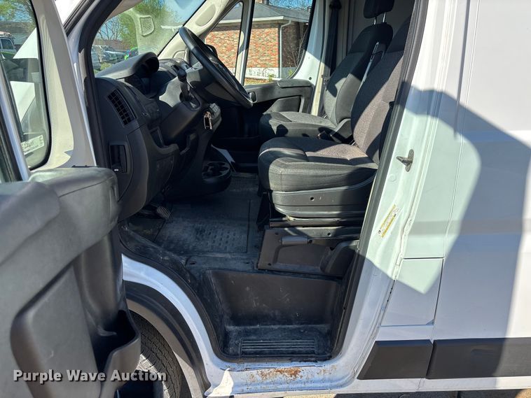 image for item FB3374 2019 RAM Promaster  van