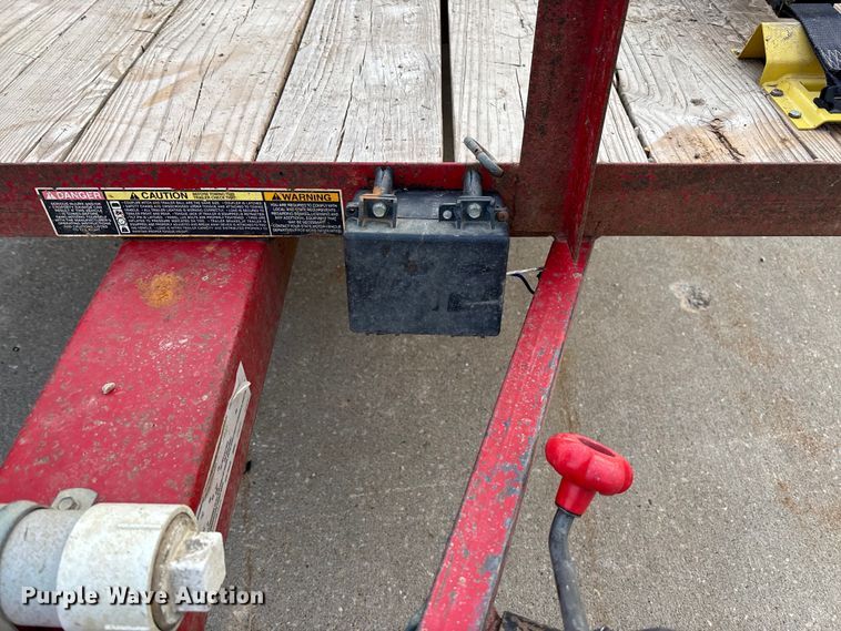 image for item FB3378 2005 Doolittle utility trailer