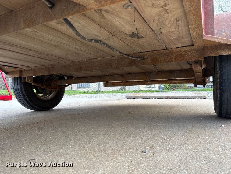 image for item FB3378 2005 Doolittle utility trailer