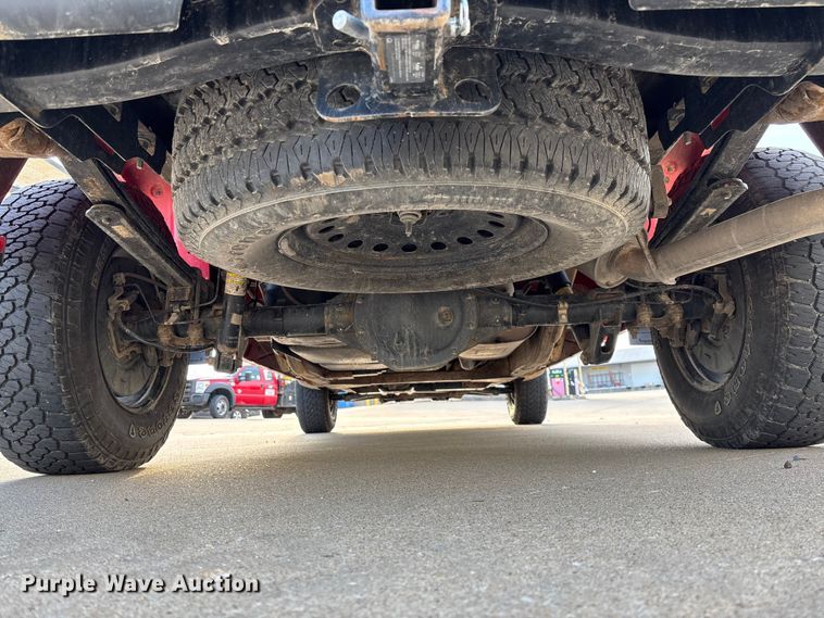 image for item FB3379 2019 Chevrolet Silverado 1500 Crew Cab pickup truck