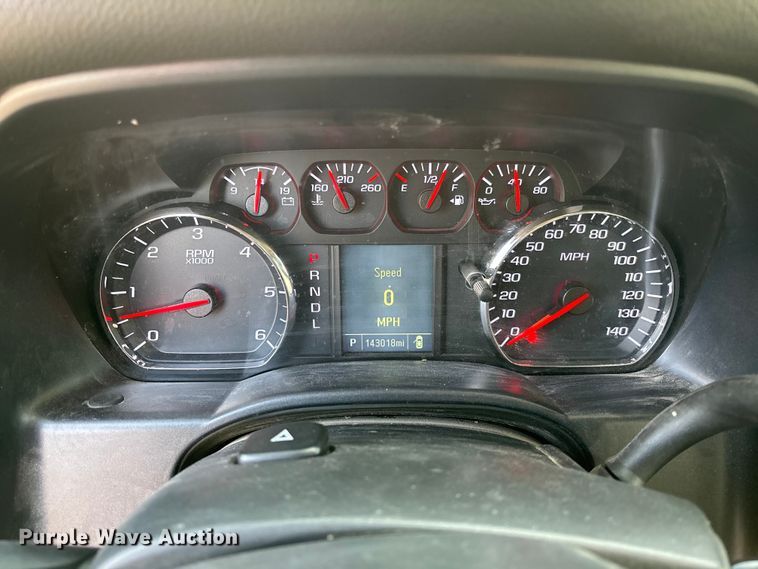 image for item FB3379 2019 Chevrolet Silverado 1500 Crew Cab pickup truck