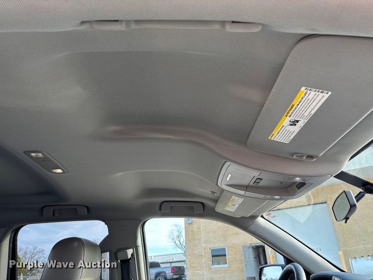 image for item FB3379 2019 Chevrolet Silverado 1500 Crew Cab pickup truck