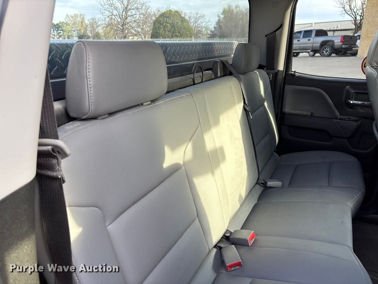 image for item FB3379 2019 Chevrolet Silverado 1500 Crew Cab pickup truck