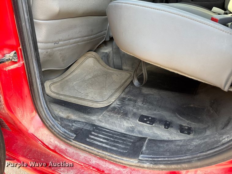 image for item FB3379 2019 Chevrolet Silverado 1500 Crew Cab pickup truck