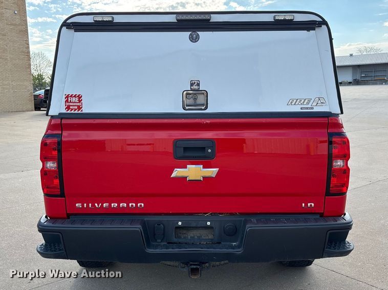 image for item FB3380 2019 Chevrolet Silverado 1500 Crew Cab pickup truck