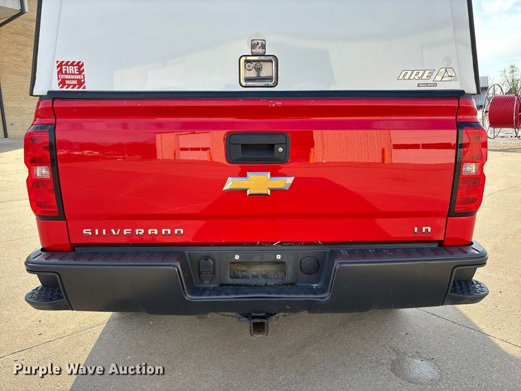 image for item FB3380 2019 Chevrolet Silverado 1500 Crew Cab pickup truck