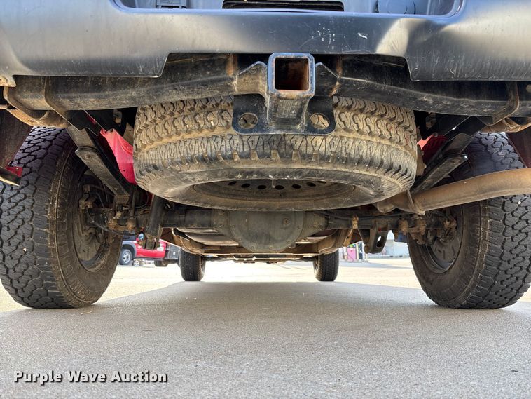 image for item FB3380 2019 Chevrolet Silverado 1500 Crew Cab pickup truck