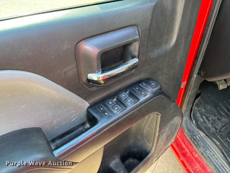 image for item FB3380 2019 Chevrolet Silverado 1500 Crew Cab pickup truck
