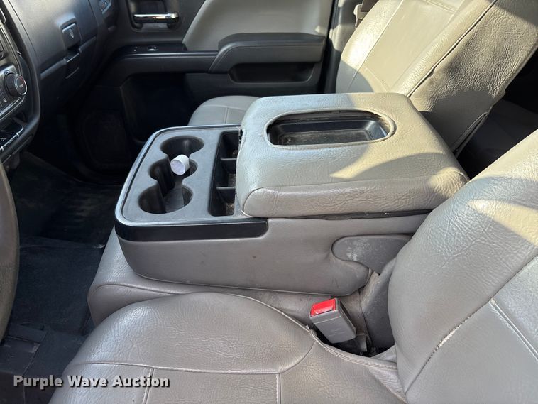 image for item FB3380 2019 Chevrolet Silverado 1500 Crew Cab pickup truck