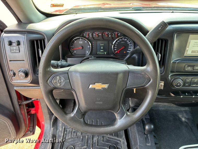 image for item FB3380 2019 Chevrolet Silverado 1500 Crew Cab pickup truck