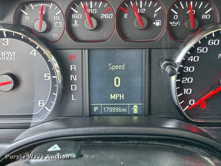 image for item FB3380 2019 Chevrolet Silverado 1500 Crew Cab pickup truck