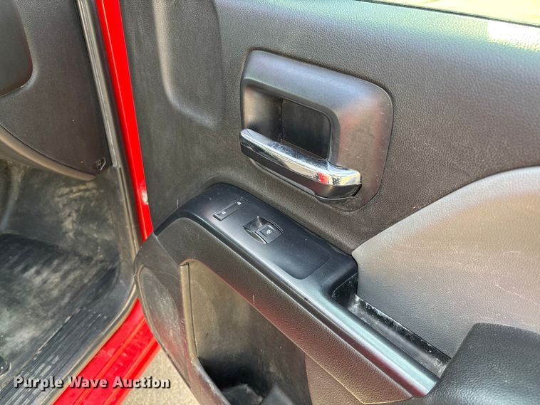 image for item FB3380 2019 Chevrolet Silverado 1500 Crew Cab pickup truck