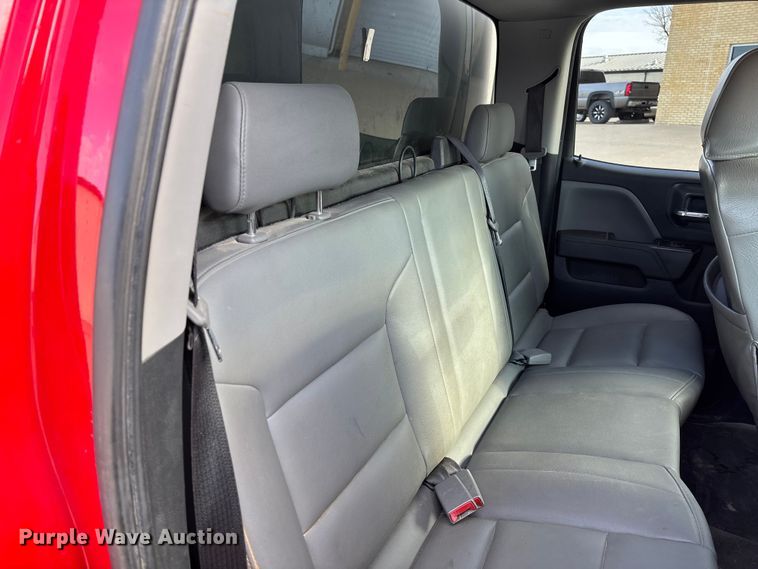 image for item FB3380 2019 Chevrolet Silverado 1500 Crew Cab pickup truck