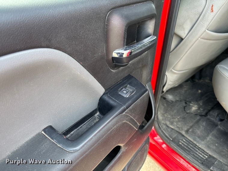 image for item FB3380 2019 Chevrolet Silverado 1500 Crew Cab pickup truck