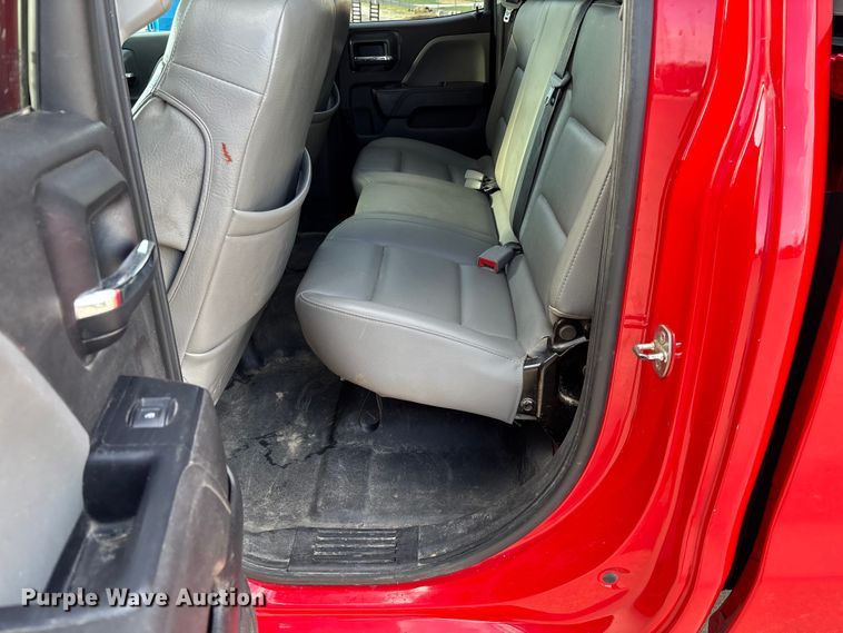 image for item FB3380 2019 Chevrolet Silverado 1500 Crew Cab pickup truck