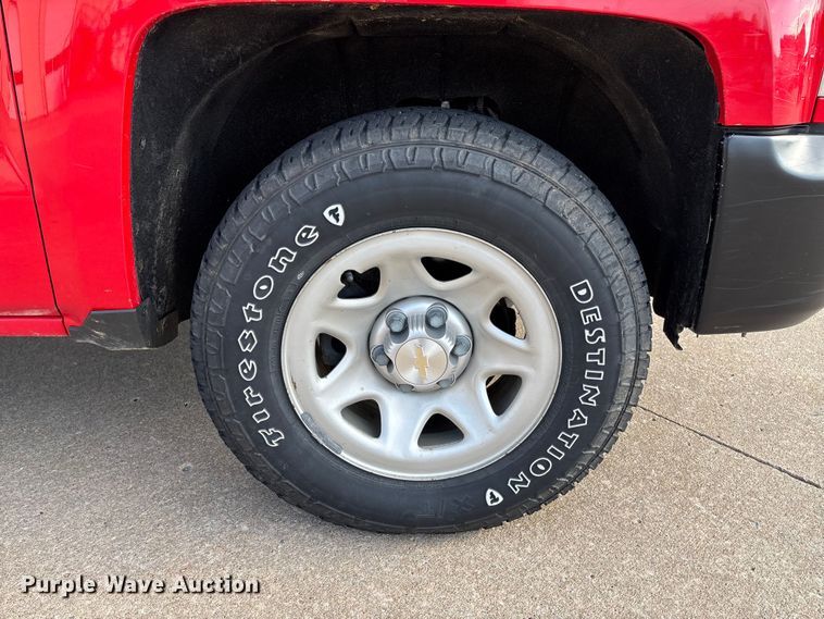 image for item FB3380 2019 Chevrolet Silverado 1500 Crew Cab pickup truck