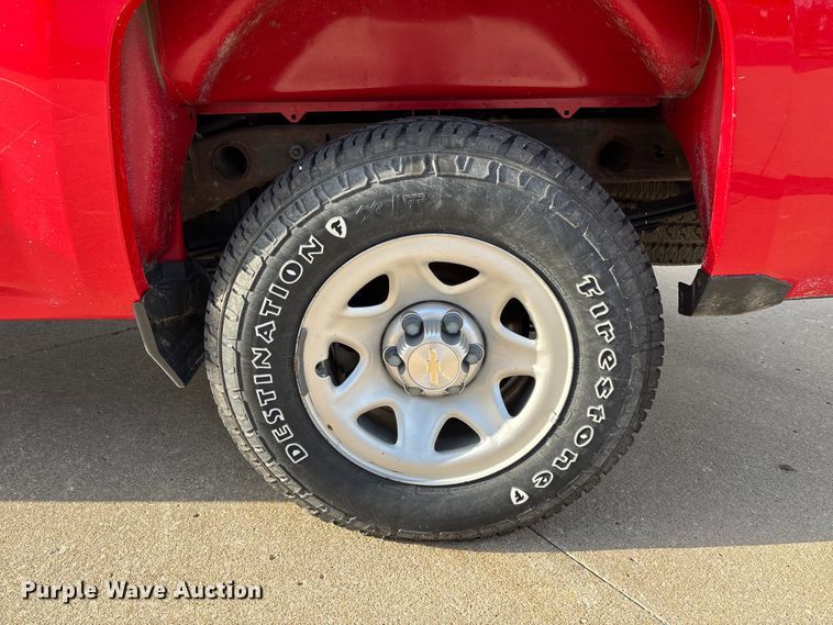 image for item FB3380 2019 Chevrolet Silverado 1500 Crew Cab pickup truck