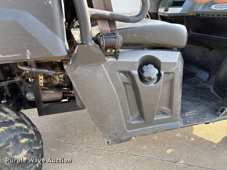 image for item FB3381 2011 Polaris Ranger XP utility vehicle