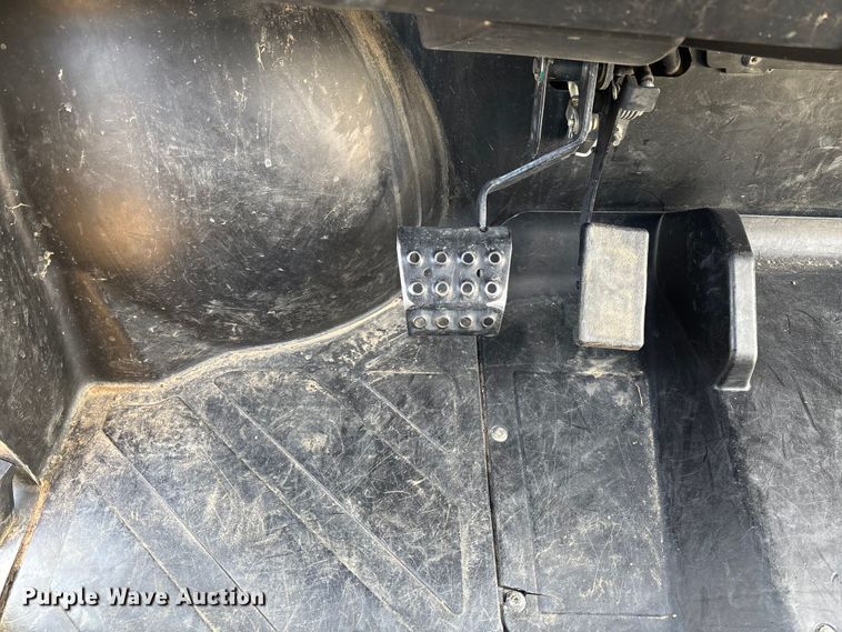 image for item FB3381 2011 Polaris Ranger XP utility vehicle