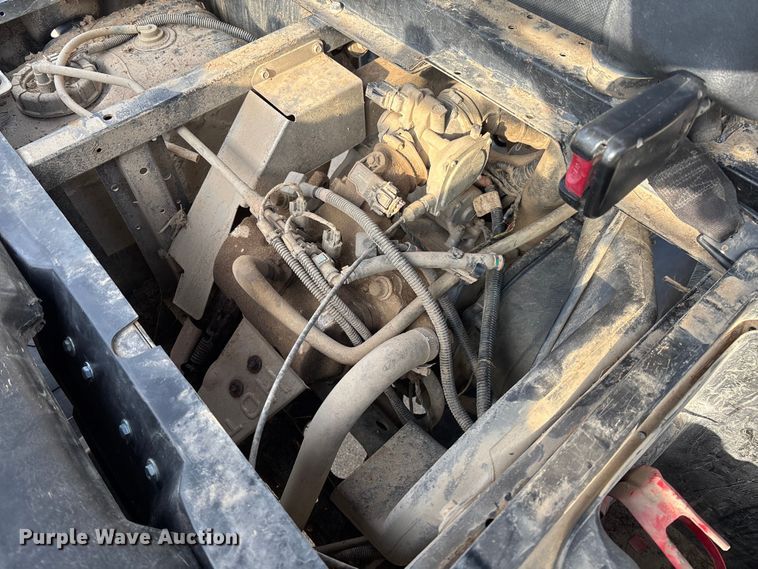 image for item FB3381 2011 Polaris Ranger XP utility vehicle