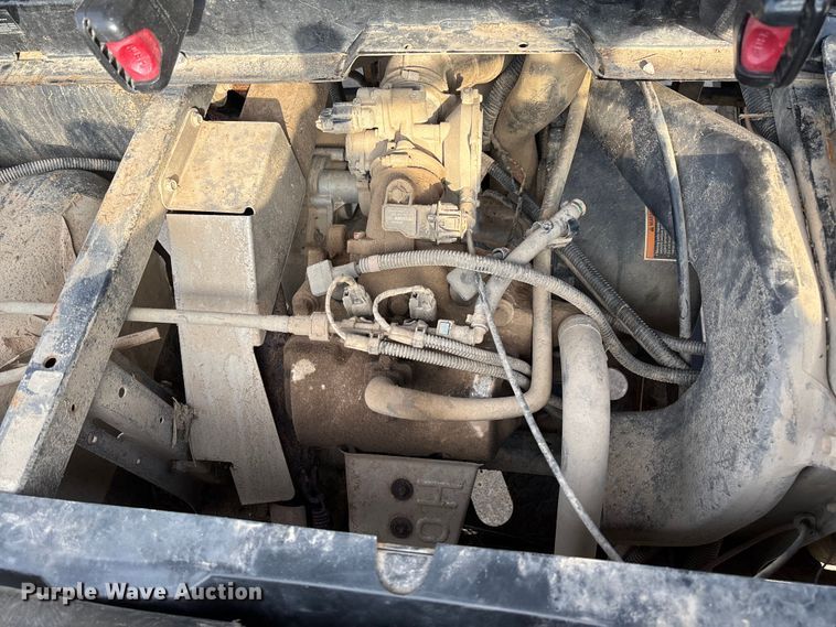 image for item FB3381 2011 Polaris Ranger XP utility vehicle