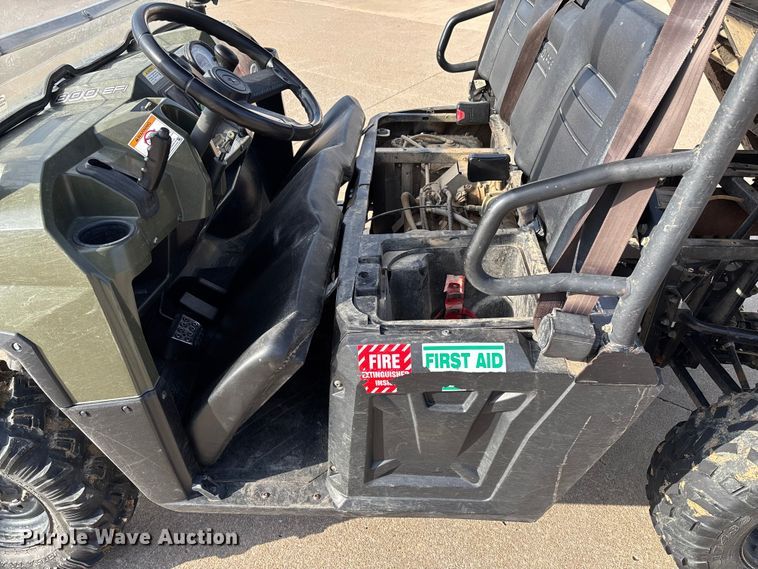 image for item FB3381 2011 Polaris Ranger XP utility vehicle