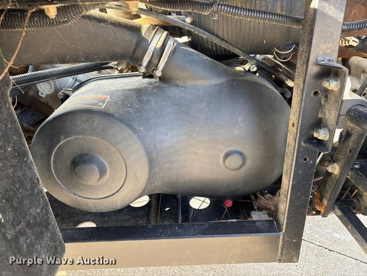 image for item FB3381 2011 Polaris Ranger XP utility vehicle