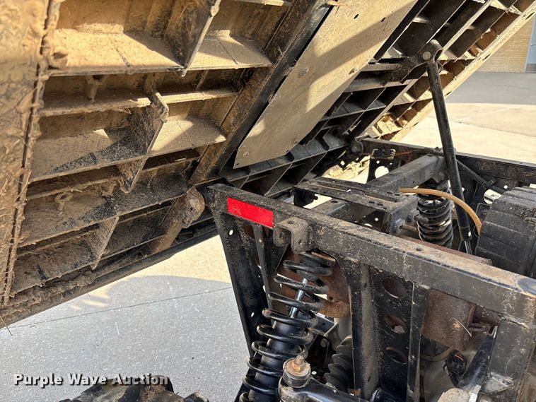 image for item FB3381 2011 Polaris Ranger XP utility vehicle