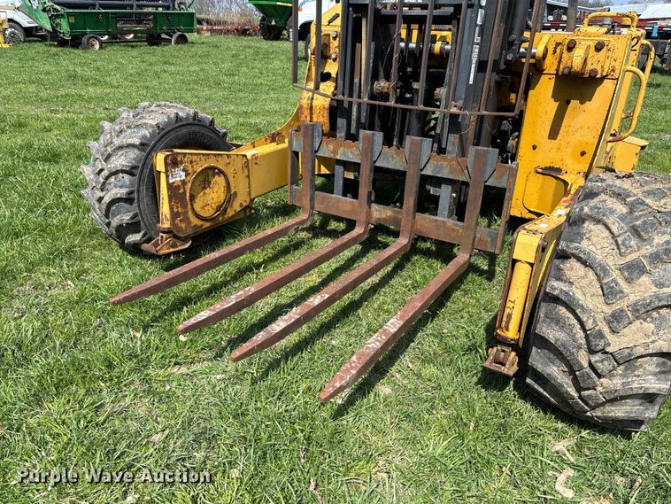 image for item FB3384 2005 Noble TM50 forklift