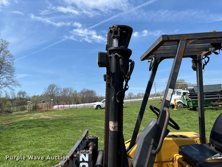 image for item FB3384 2005 Noble TM50 forklift