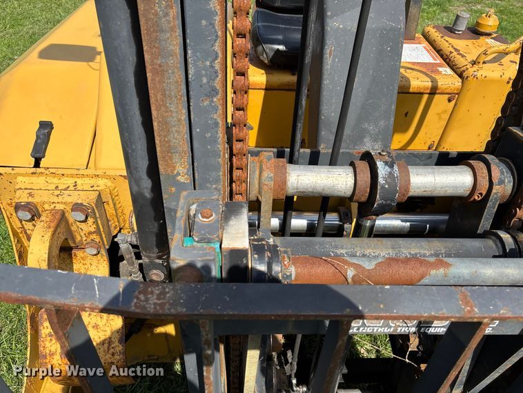 image for item FB3384 2005 Noble TM50 forklift