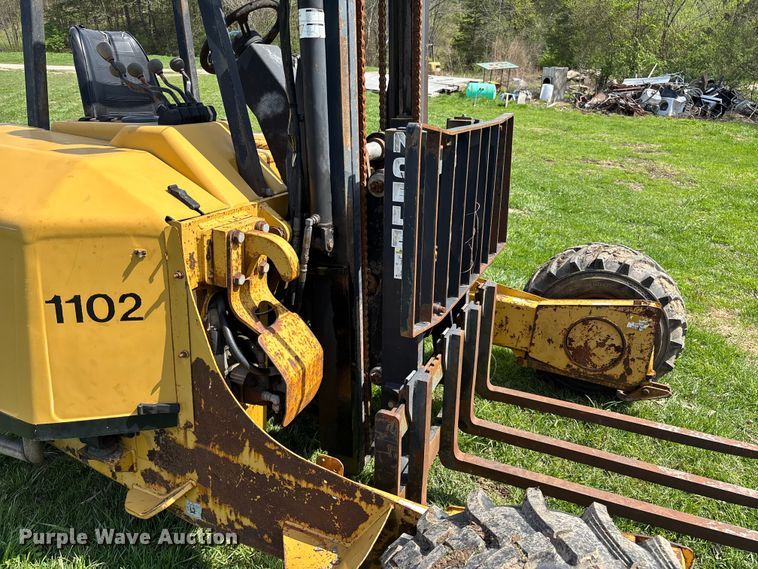 image for item FB3384 2005 Noble TM50 forklift