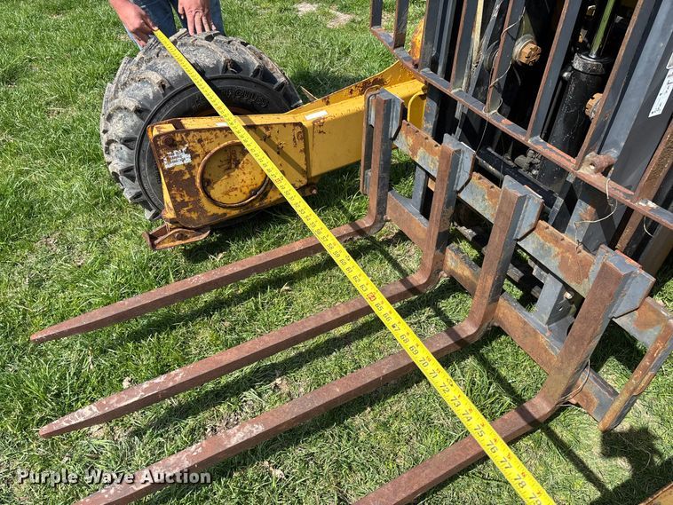 image for item FB3384 2005 Noble TM50 forklift