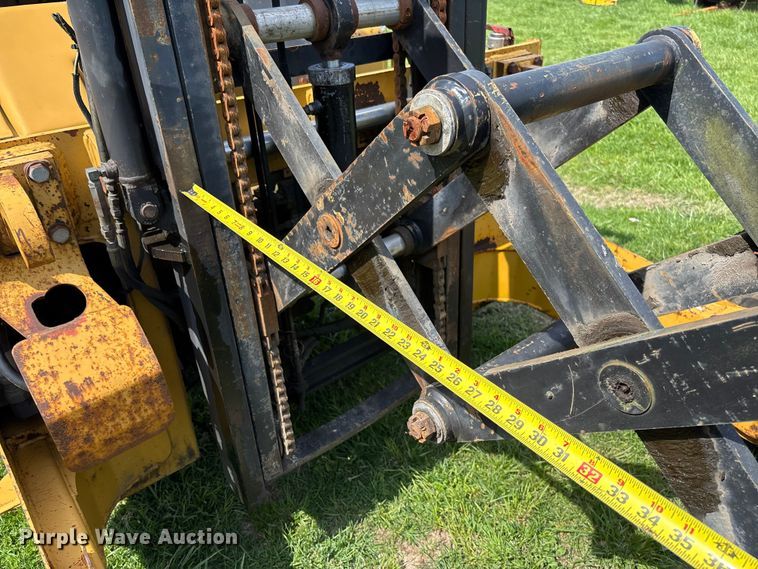 image for item FB3384 2005 Noble TM50 forklift