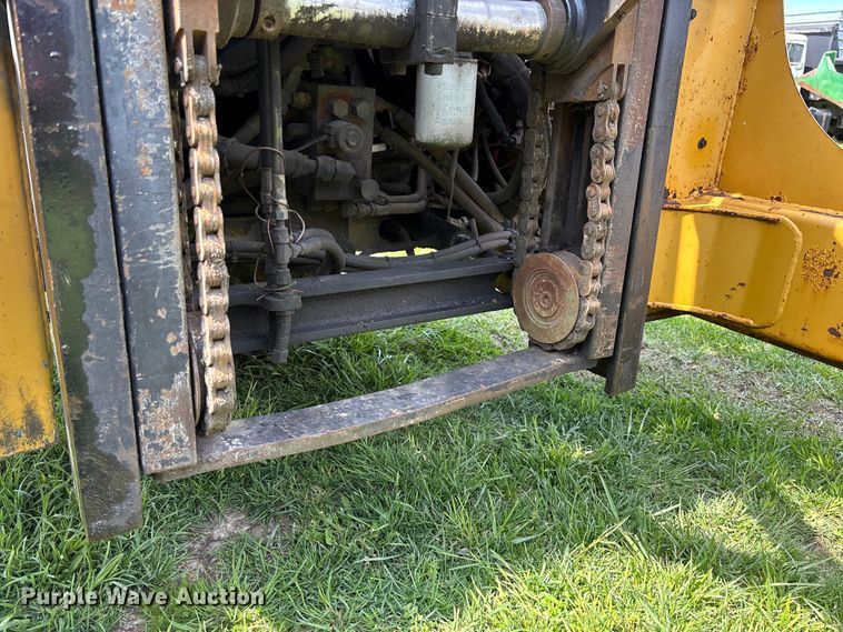 image for item FB3384 2005 Noble TM50 forklift