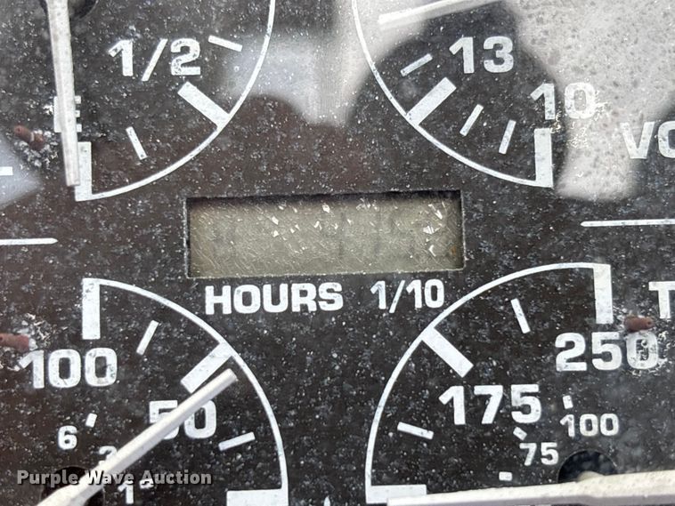 image for item FB3384 2005 Noble TM50 forklift