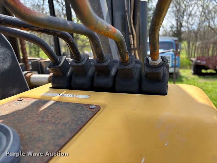 image for item FB3384 2005 Noble TM50 forklift