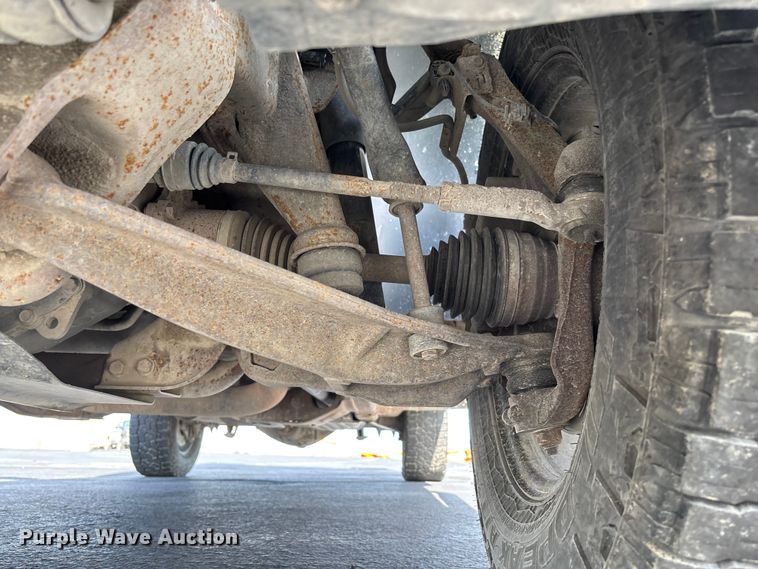 image for item FB3389 2013 GMC Sierra 3500 utility bed pickup truck