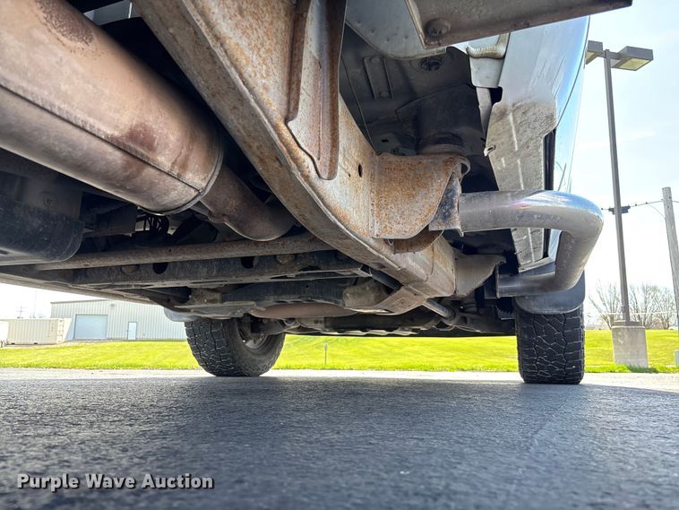 image for item FB3389 2013 GMC Sierra 3500 utility bed pickup truck