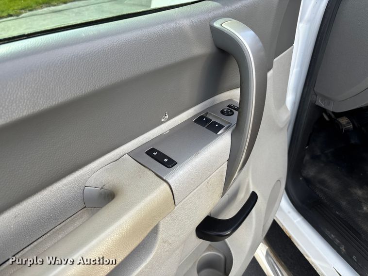 image for item FB3389 2013 GMC Sierra 3500 utility bed pickup truck