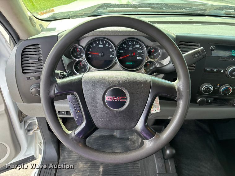 image for item FB3389 2013 GMC Sierra 3500 utility bed pickup truck