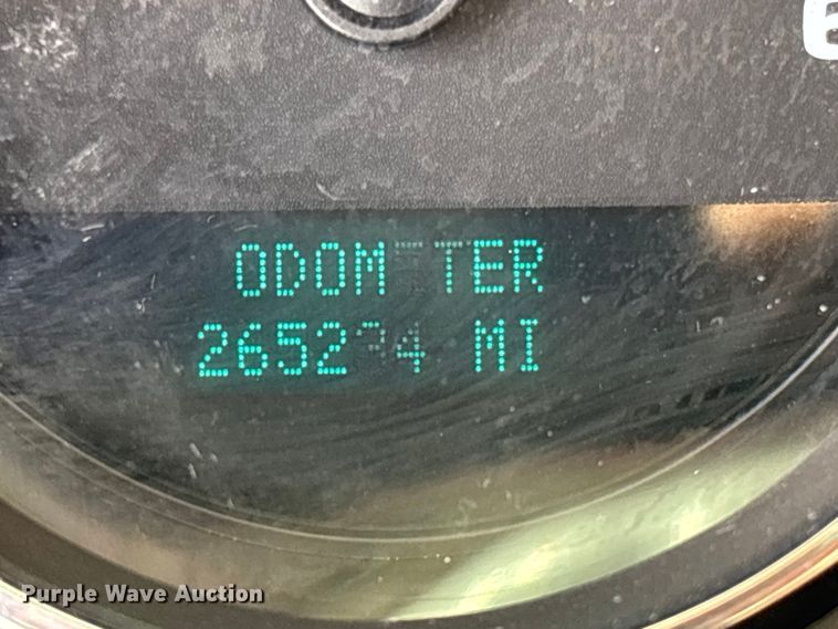 image for item FB3389 2013 GMC Sierra 3500 utility bed pickup truck