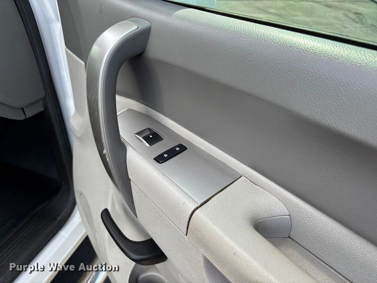 image for item FB3389 2013 GMC Sierra 3500 utility bed pickup truck