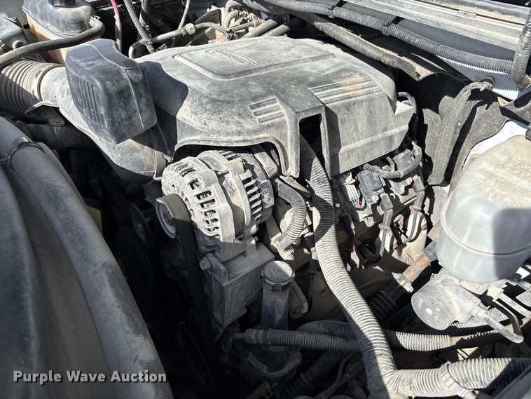 image for item FB3389 2013 GMC Sierra 3500 utility bed pickup truck