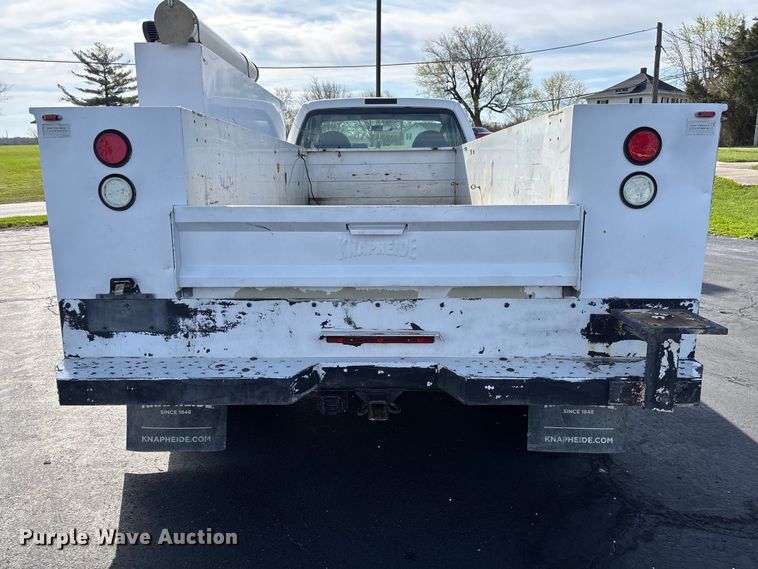 image for item FB3390 2008 Ford F450 Super Duty utility / service truck