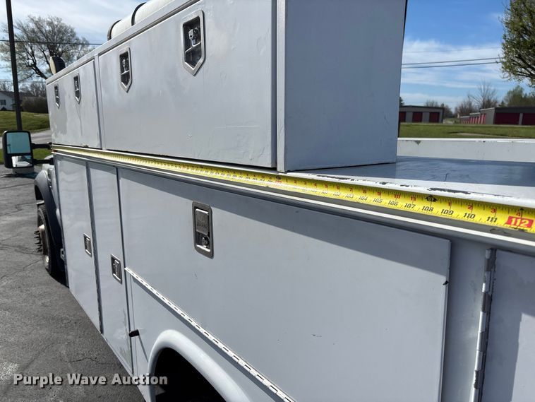 image for item FB3390 2008 Ford F450 Super Duty utility / service truck