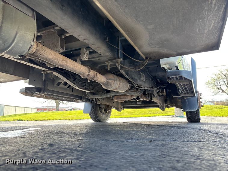 image for item FB3390 2008 Ford F450 Super Duty utility / service truck