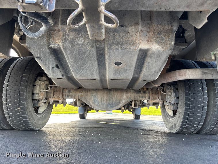 image for item FB3390 2008 Ford F450 Super Duty utility / service truck