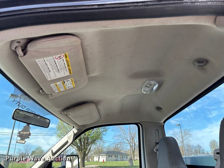 image for item FB3390 2008 Ford F450 Super Duty utility / service truck