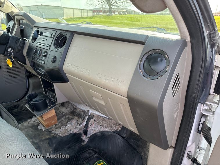 image for item FB3390 2008 Ford F450 Super Duty utility / service truck